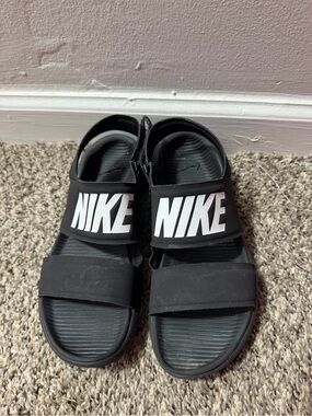 Nike Kids Black and White Logo Adjustable Strap Sandals